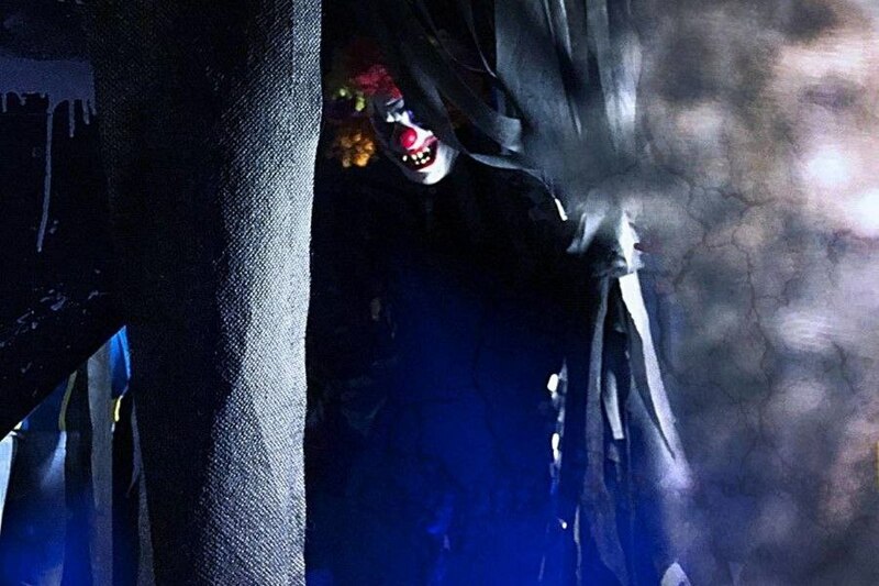 Квест-Перформанс "Прятки в темноте"